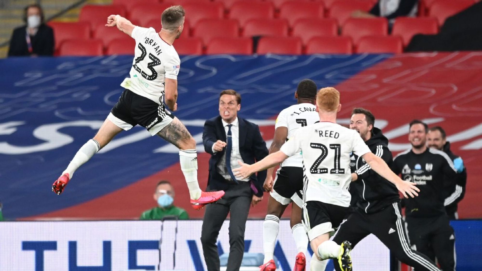 拦截与出球 拦截与出球